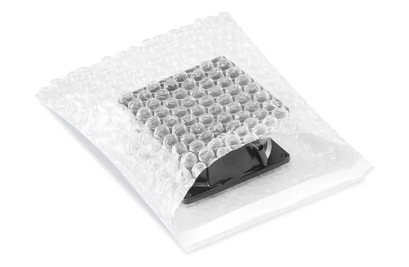 6 x 6 1⁄2" Self-Seal Bubble Bags