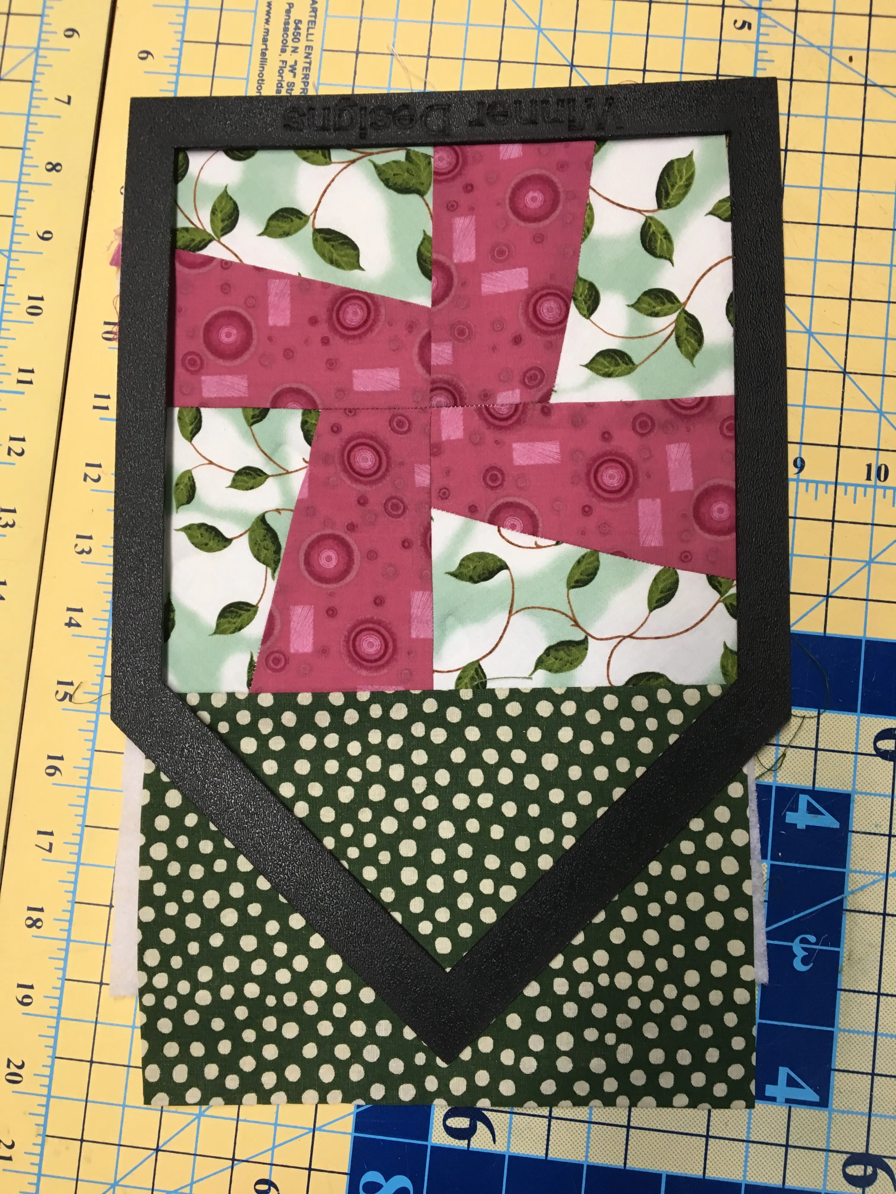 Box Bag 2 Templates, 1 Fussy Cut Frame Bundle plus The Original L Bag Pattern