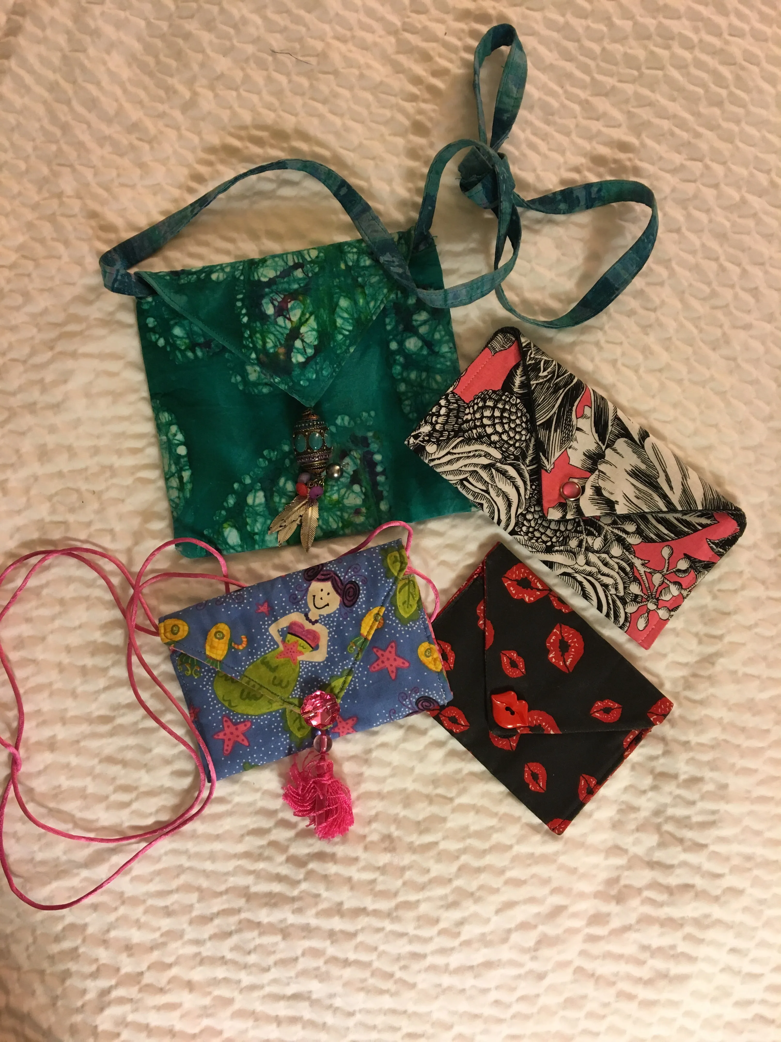 Box Bag 2 Templates, 1 Fussy Cut Frame Bundle plus The Original L Bag Pattern