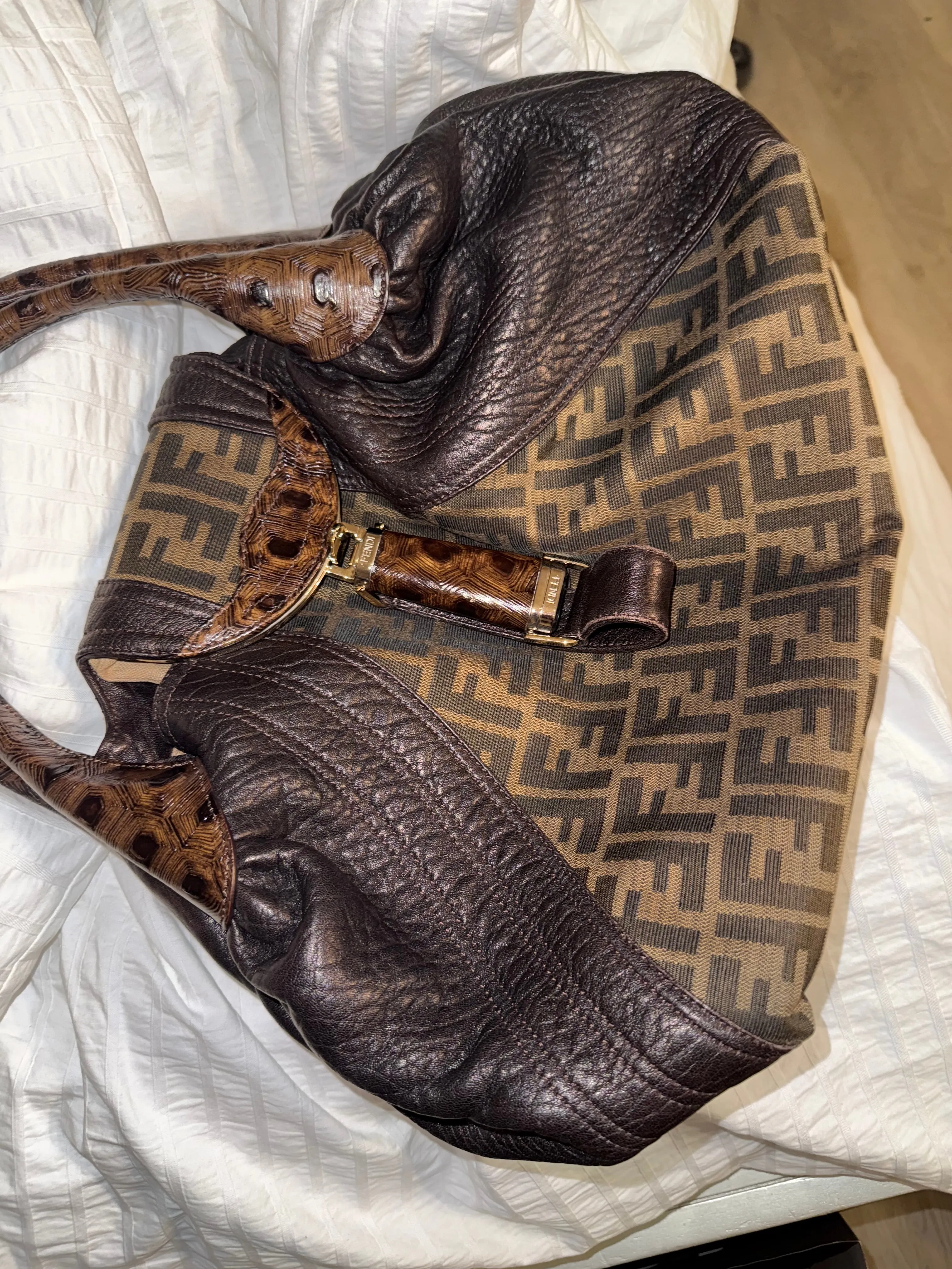 Fendi hobo womens bag