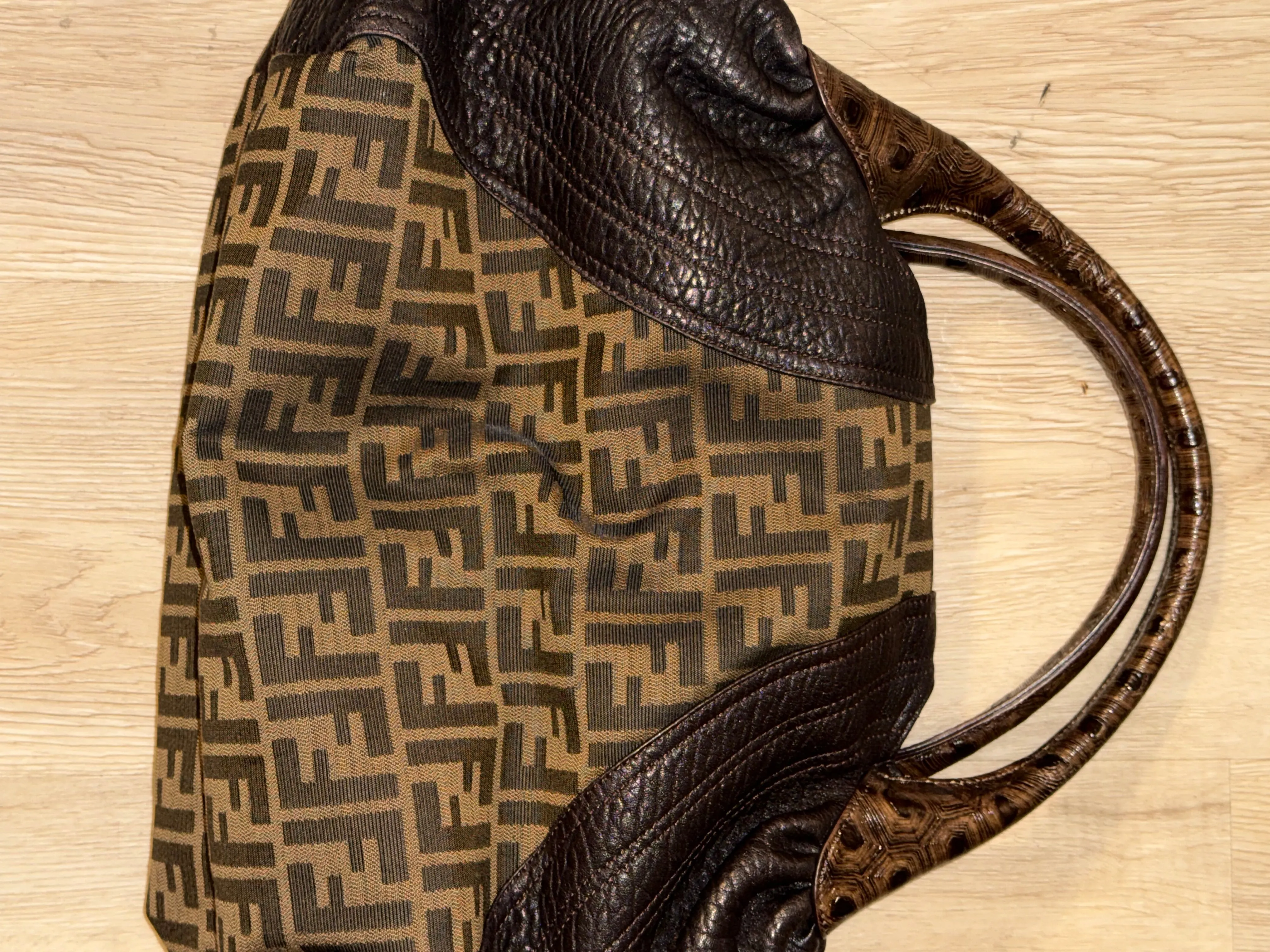 Fendi hobo womens bag